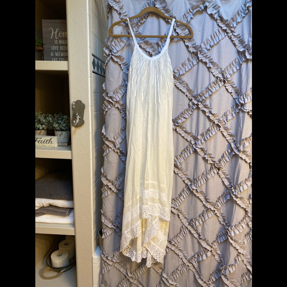 Free People gauzy cream dress. Size XS runs big